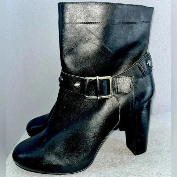 Arturo Chiang Black booties / boots leather buckle- studded  with 4” heel - Picture 1 of 10
